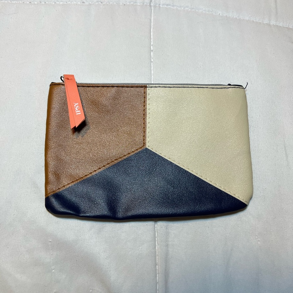 *NEW* Ipsy Cosmetic Bag